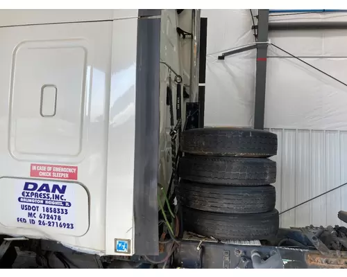 Freightliner CASCADIA Sleeper Fairing