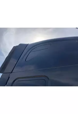 Freightliner CASCADIA Sleeper Window