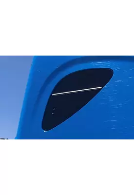 Freightliner CASCADIA Sleeper Window