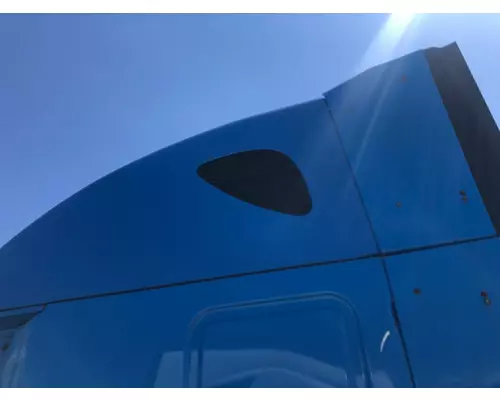 Freightliner CASCADIA Sleeper Window