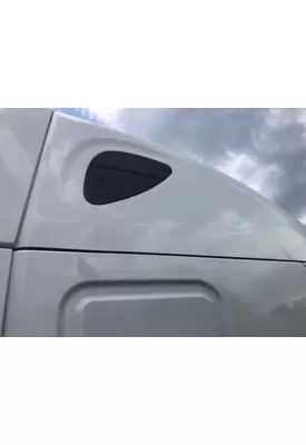 Freightliner CASCADIA Sleeper Window