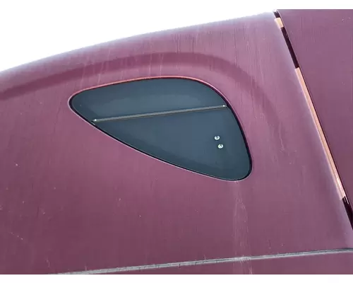 Freightliner CASCADIA Sleeper Window