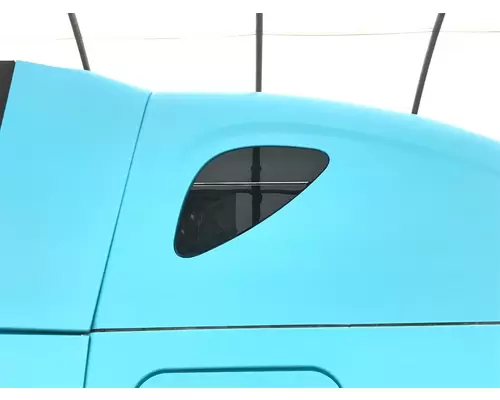 Freightliner CASCADIA Sleeper Window