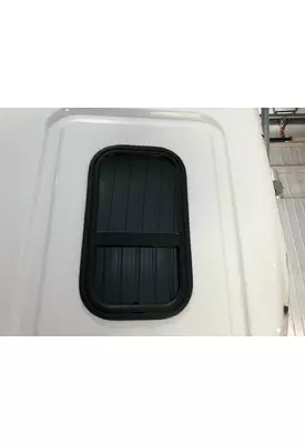 Freightliner CASCADIA Sleeper Window