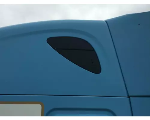 Freightliner CASCADIA Sleeper