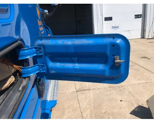 Freightliner CASCADIA Sleeper