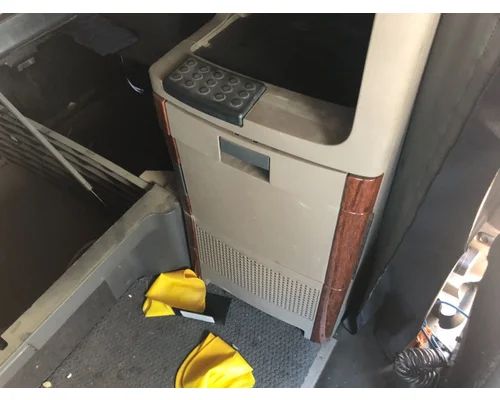 Freightliner CASCADIA Sleeper