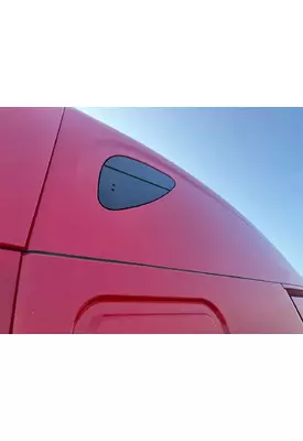 Freightliner CASCADIA Sleeper