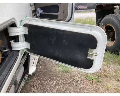 Freightliner CASCADIA Sleeper