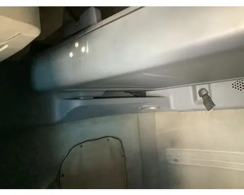 Freightliner CASCADIA Sleeper