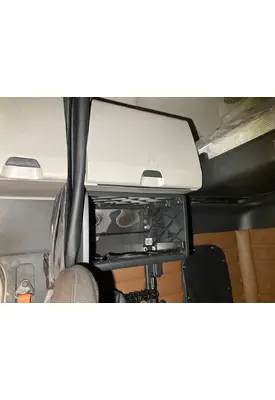 Freightliner CASCADIA Sleeper