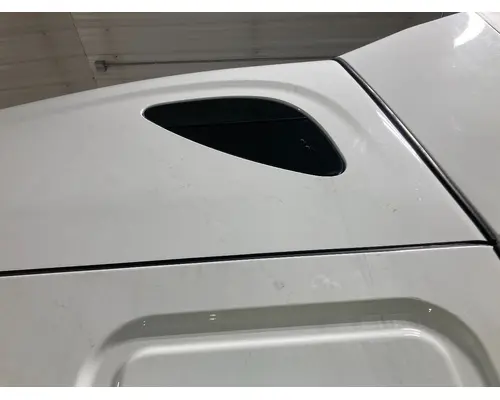 Freightliner CASCADIA Sleeper