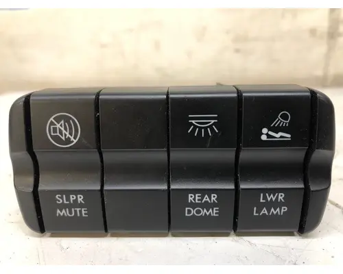 Freightliner CASCADIA Sleeper