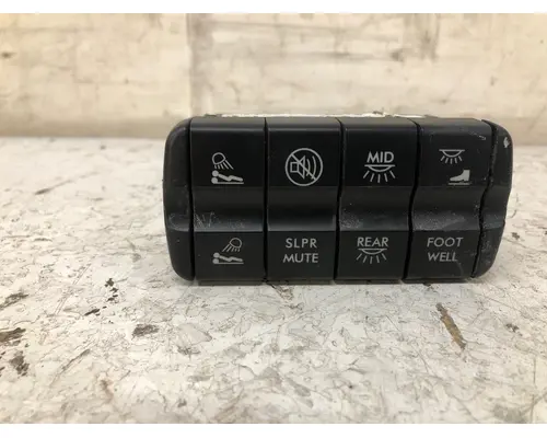 Freightliner CASCADIA Sleeper