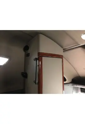 Freightliner CASCADIA Sleeper