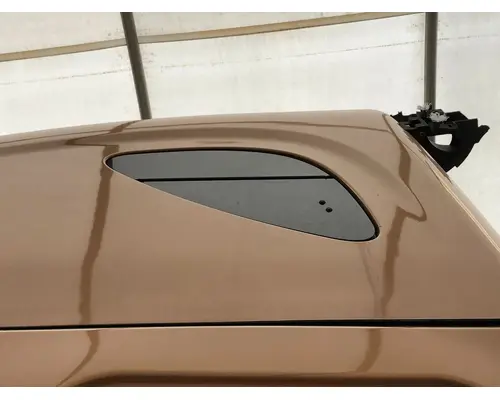 Freightliner CASCADIA Sleeper