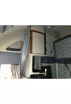 Freightliner CASCADIA Sleeper