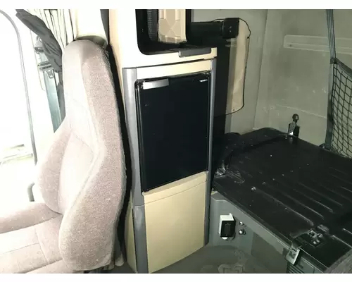 Freightliner CASCADIA Sleeper