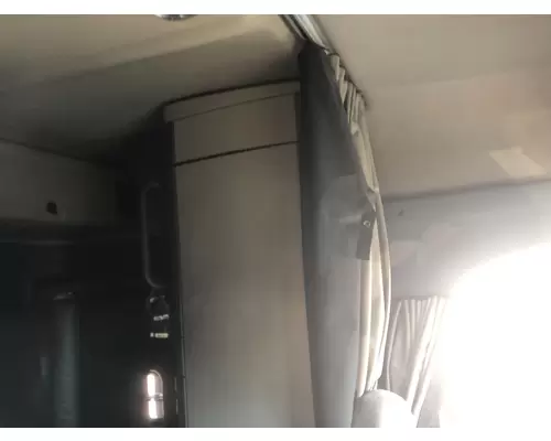 Freightliner CASCADIA Sleeper