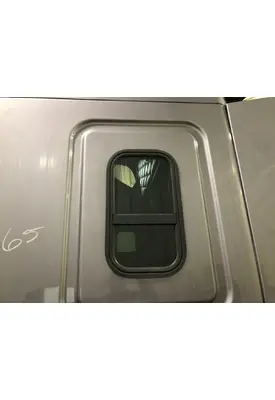 Freightliner CASCADIA Sleeper