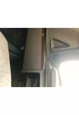 Freightliner CASCADIA Sleeper