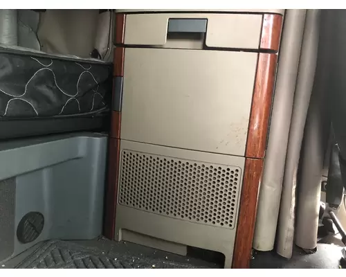 Freightliner CASCADIA Sleeper