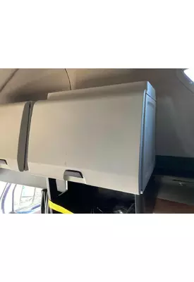 Freightliner CASCADIA Sleeper