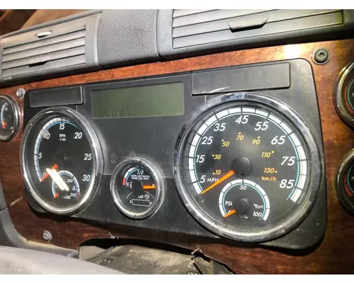 Freightliner CASCADIA Speedometer (See Also Inst. Cluster)