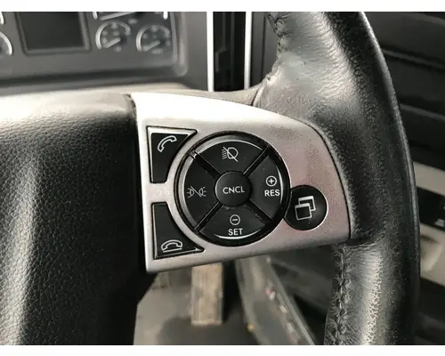 Freightliner CASCADIA Steering Column