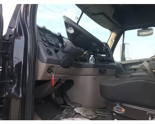 Freightliner CASCADIA Steering Column