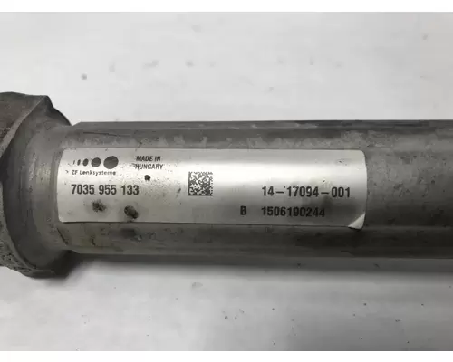 Freightliner CASCADIA Steering or Suspension Parts, Misc.