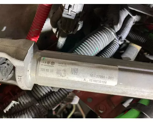 Freightliner CASCADIA Steering or Suspension Parts, Misc.