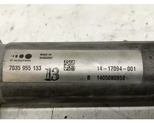 Freightliner CASCADIA Steering or Suspension Parts, Misc.