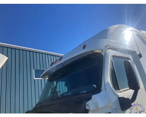 Freightliner CASCADIA Sun Visor (Exterior)