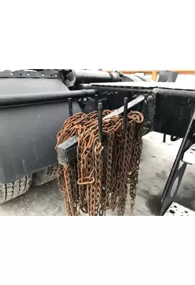 Freightliner CASCADIA Tire Chain