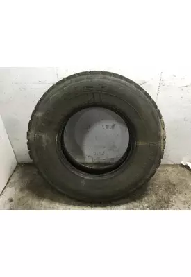 Freightliner CASCADIA Tires