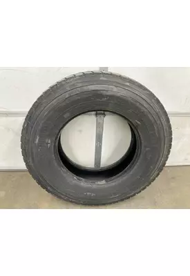 Freightliner CASCADIA Tires