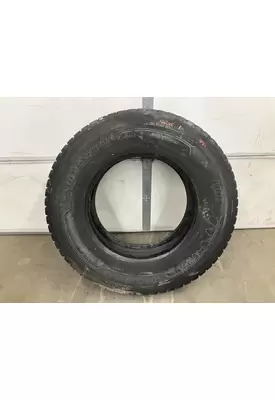 Freightliner CASCADIA Tires