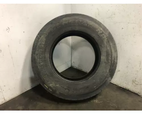 Freightliner CASCADIA Tires