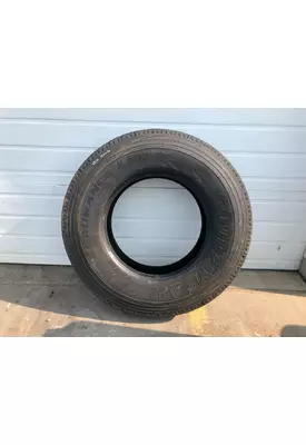 Freightliner CASCADIA Tires