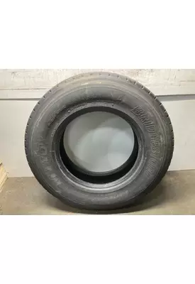 Freightliner CASCADIA Tires