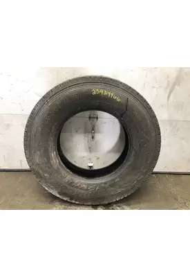 Freightliner CASCADIA Tires