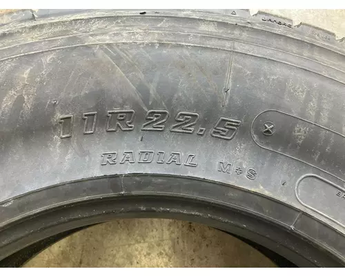 Freightliner CASCADIA Tires