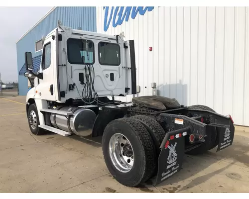 Freightliner CASCADIA Truck