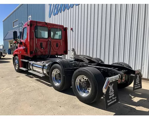 Freightliner CASCADIA Truck