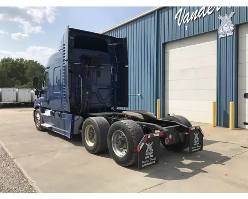 Freightliner CASCADIA Truck