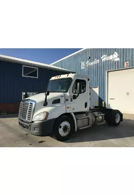 Freightliner CASCADIA Truck