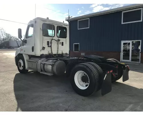 Freightliner CASCADIA Truck