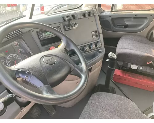 Freightliner CASCADIA Truck