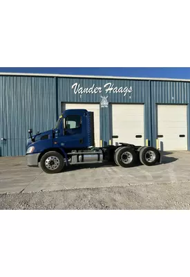 Freightliner CASCADIA Truck